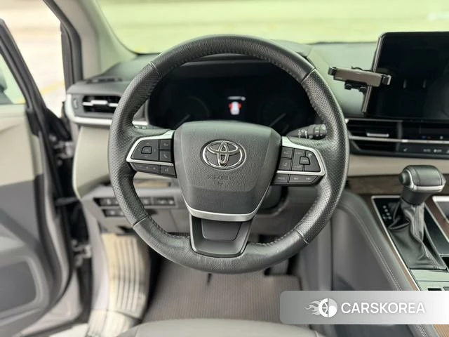 Toyota Grevia id 4263665 из Китая 11