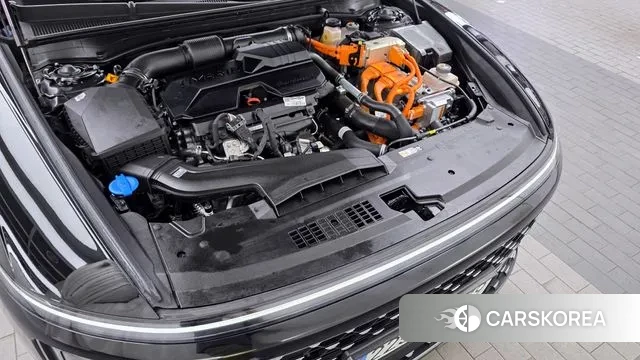 Hyundai Grandeur Hybrid (GN7) id 3179893 из Кореи 16