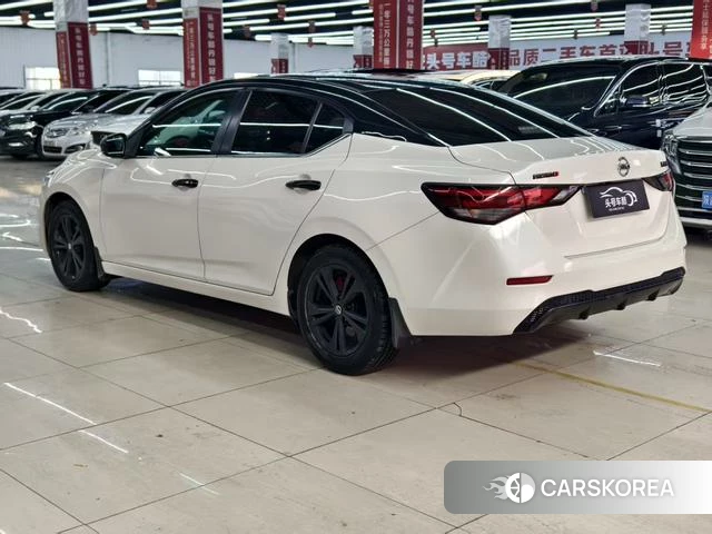 Nissan Xuan Yi 2022 Белый из Китая, фото 6