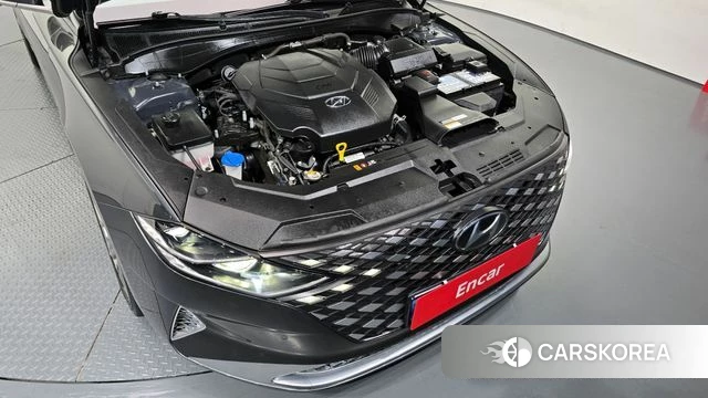 Hyundai The New Grandeur IG id 4324682 из Кореи 31