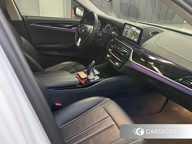 BMW 5 Series (G30) id 4233086 из Кореи 16