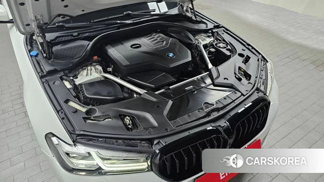 BMW 5 Series (G30) id 4281801 из Кореи 26