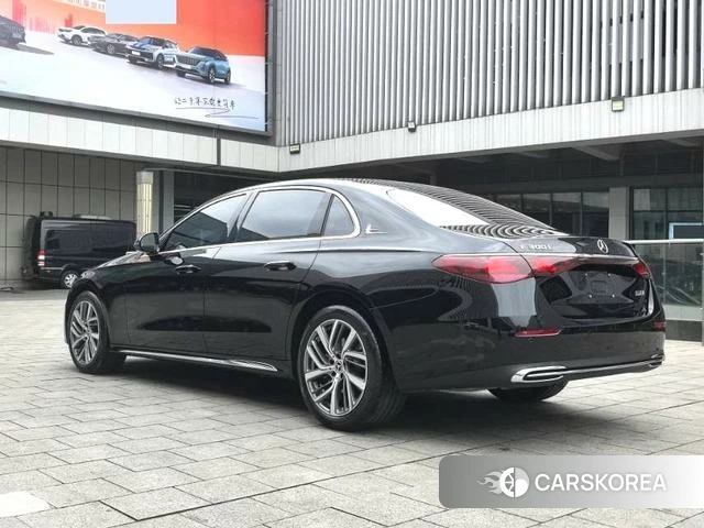 Mercedes-Benz E-class id 4367540 из Китая 9