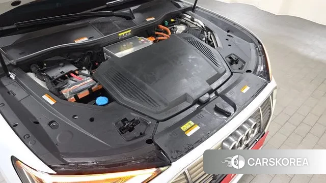 Audi e-Tron id 3443503 из Кореи 16