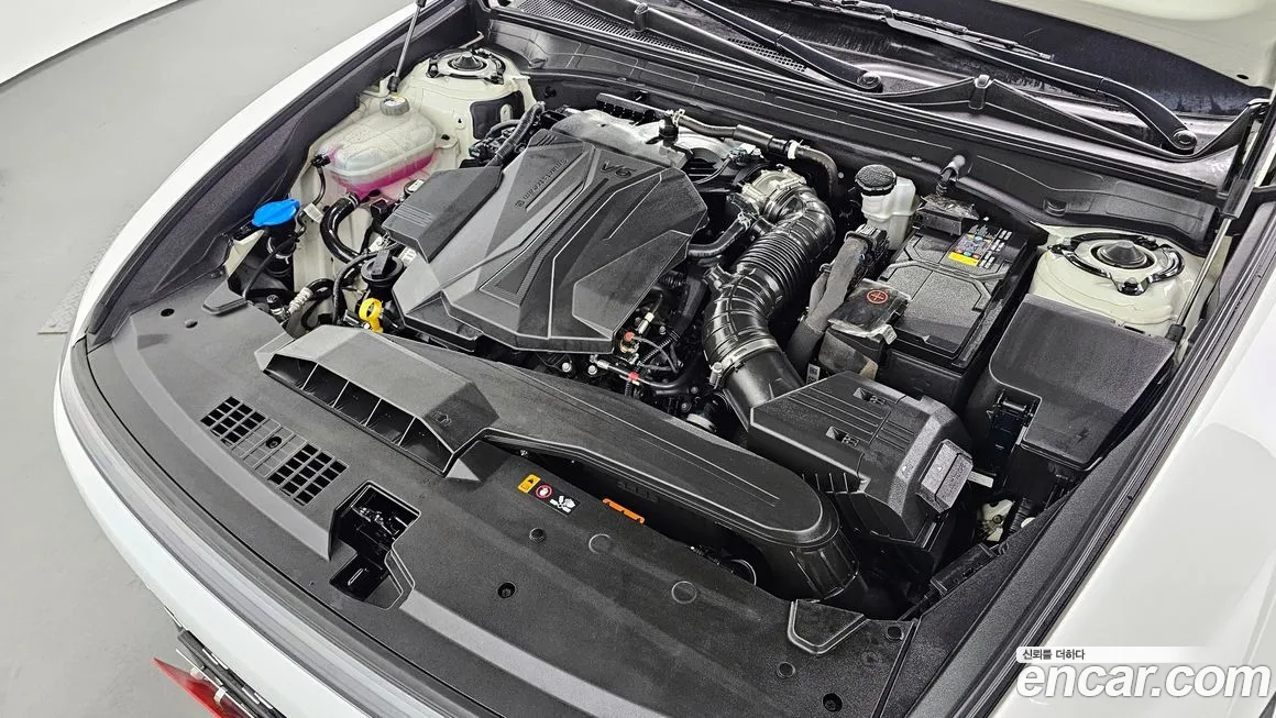 Hyundai Grandeur (GN7) id 2177759 из Кореи 16