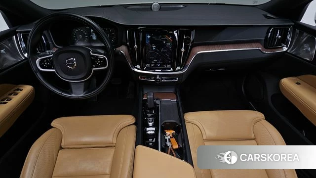 Volvo V60 Cross-Country 2nd Generation id 4573654 из Кореи 38