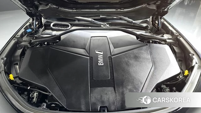 BMW i7 (G70) id 4422188 из Кореи 29