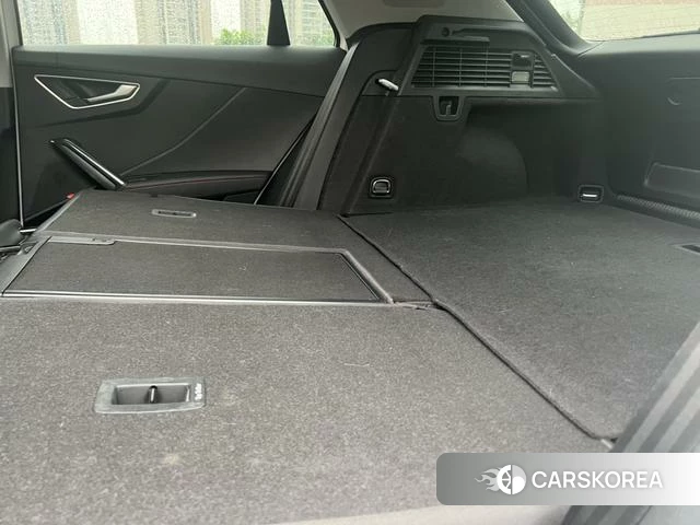 Audi Q2L id 4291220 из Китая 22