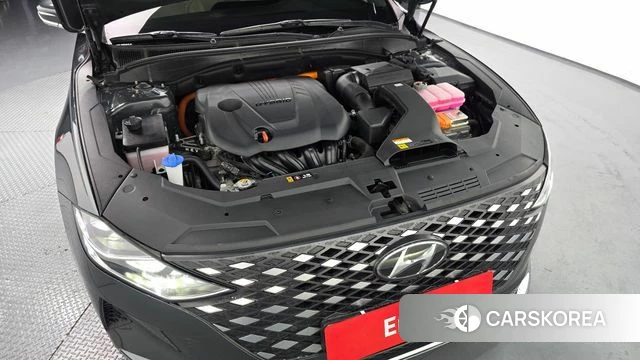 Hyundai The New Grandeur IG Hybrid id 4350328 из Кореи 16