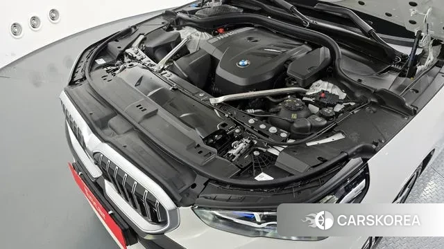 BMW 5 Series (G60) id 3426135 из Кореи 16