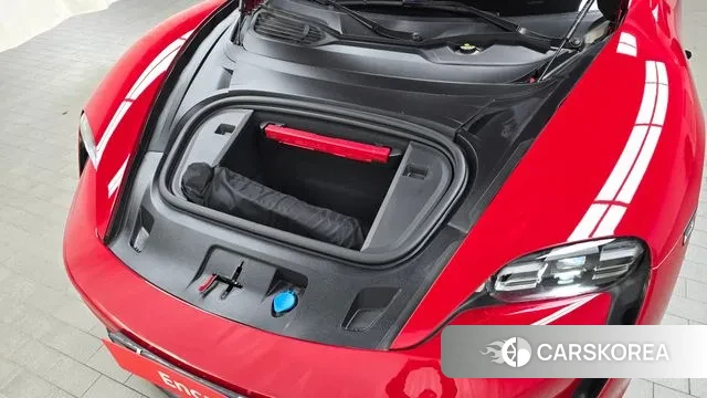 Porsche Taycan id 3401093 из Кореи 16