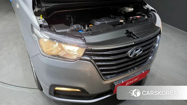 Hyundai The New Grand Starex id 3937260 из Кореи 16