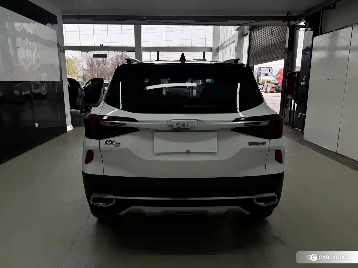 Kia KX3 proud run 2022 Белый из Китая, фото 6