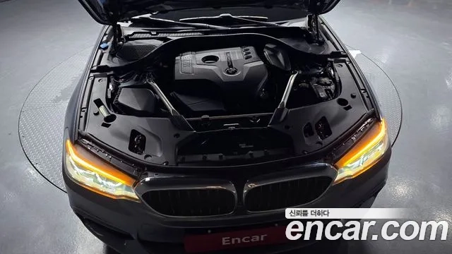 BMW 5 Series (G30) id 2946463 из Кореи 16