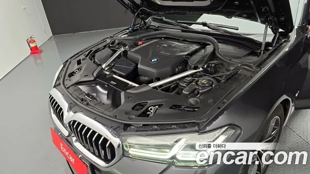 BMW 5 Series (G30) id 2954100 из Кореи 16