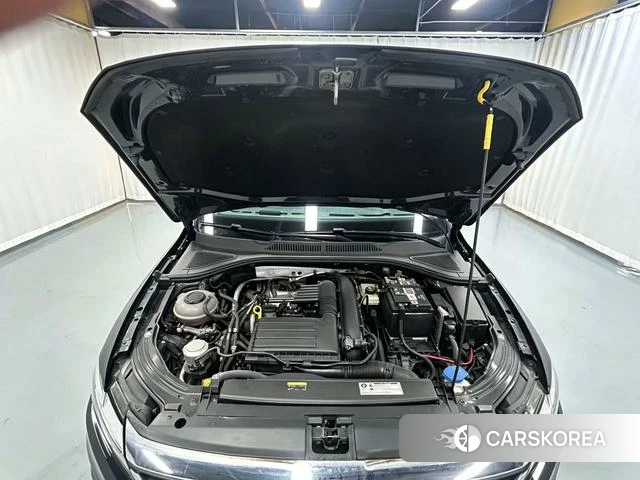 Volkswagen Lavida id 4236766 из Китая 16