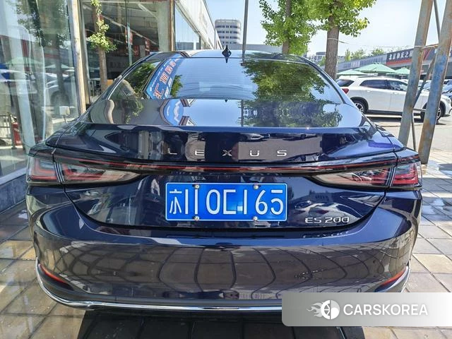 Lexus ES id 4253445 из Китая 11