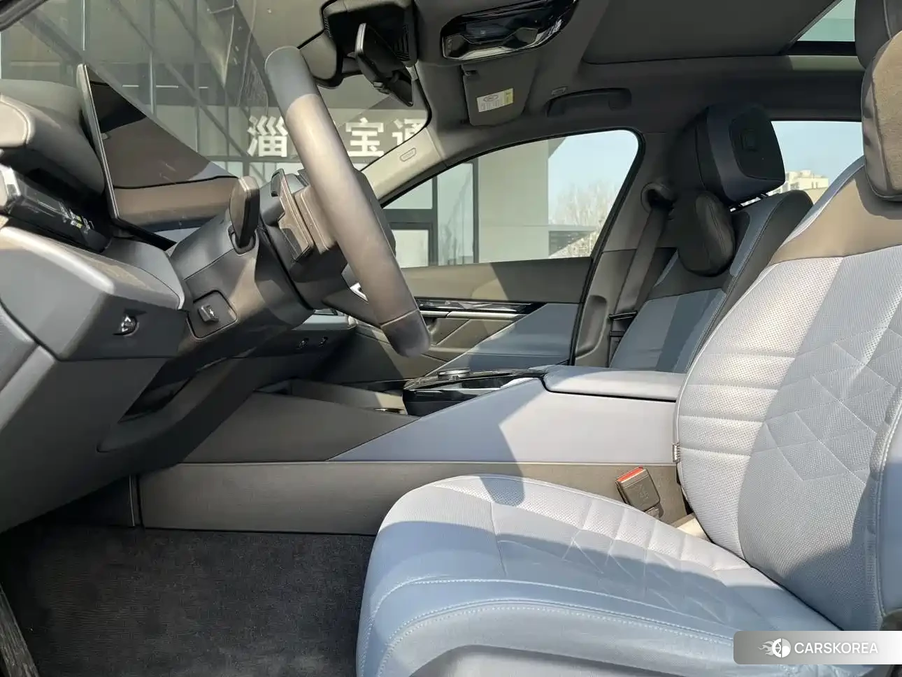 BMW i5 id 4539053 из Китая 12