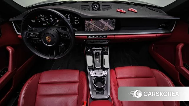 Porsche 911(992) id 4250446 из Кореи 29