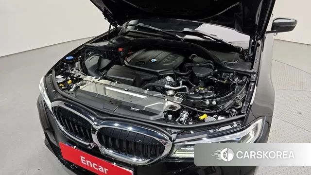 BMW 3 Series (G20) id 3478150 из Кореи 16