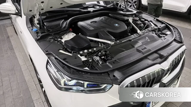 BMW 5 Series (G60) id 3576322 из Кореи 16