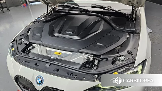 BMW i4 id 2974941 из Кореи 16