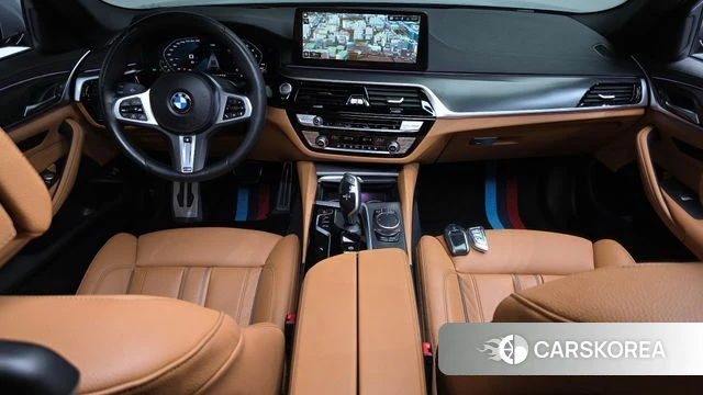 BMW 5 Series (G30) id 4792969 из Кореи 34