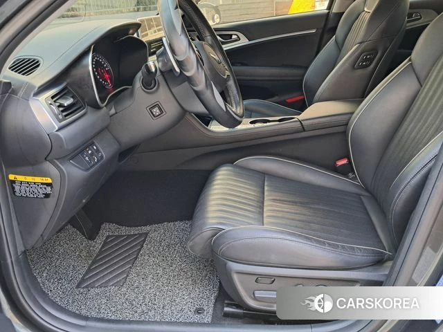 Genesis G70 id 4285831 из Кореи 16