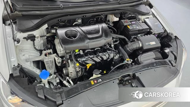 Hyundai Avante AD id 3880189 из Кореи 16