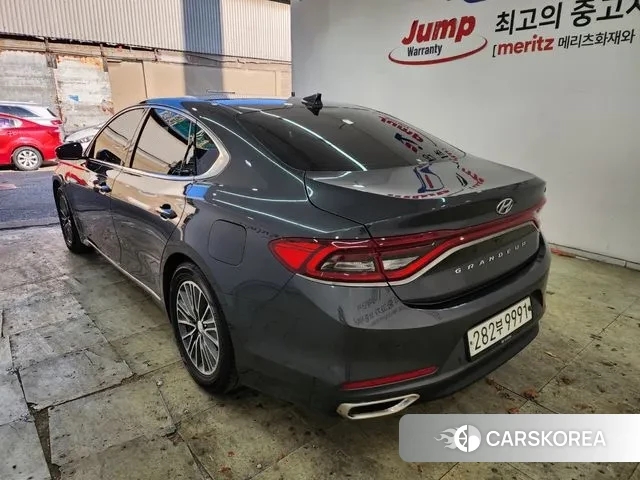 Hyundai The New Grandeur IG Hybrid id 3578336 из Кореи 16