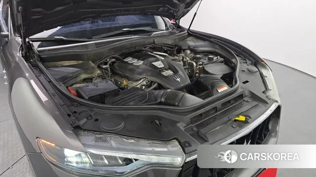 Maserati Levante id 3736203 из Кореи 16