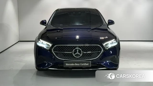 Mercedes-Benz E-Class W214 id 3750892 из Кореи 16