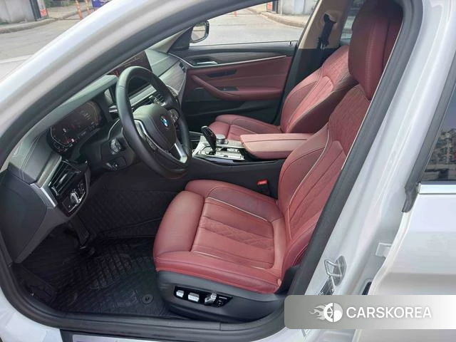 BMW 5 series 2022 Белый из Китая, фото 6