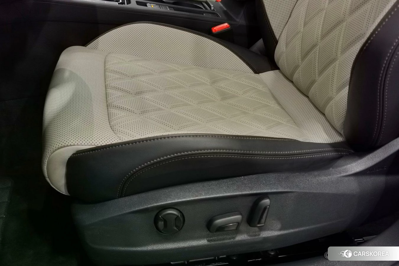 Volkswagen Magotan id 4505037 из Китая 20
