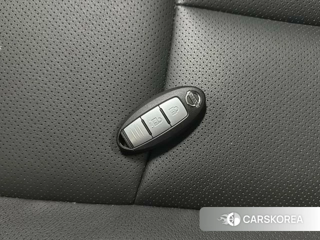 Nissan Qijun id 4208453 из Китая 16
