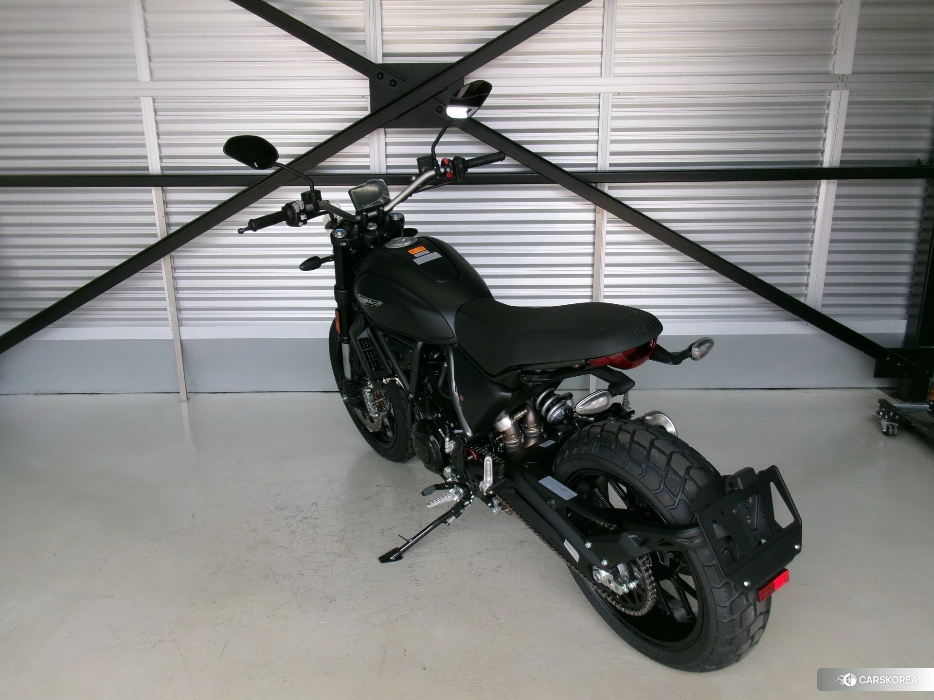 Проданный OTHER DUCATI SCRAMBLER ICON DARK id 4320313 из Японии, фото 6