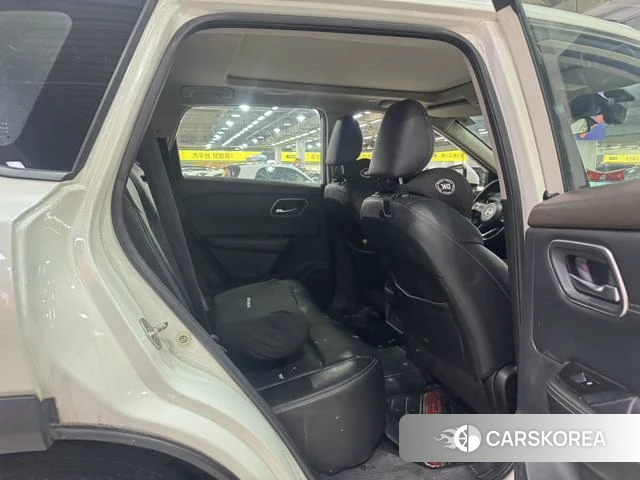 Nissan Qijun id 4300483 из Китая 18