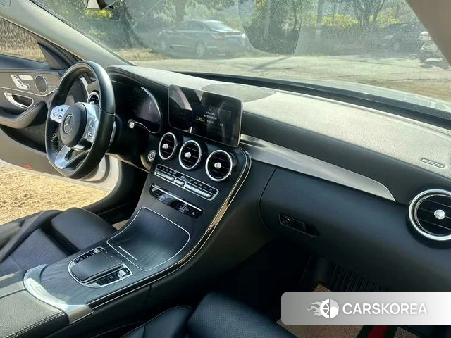 Mercedes-Benz Class C id 3896036 из Китая 6