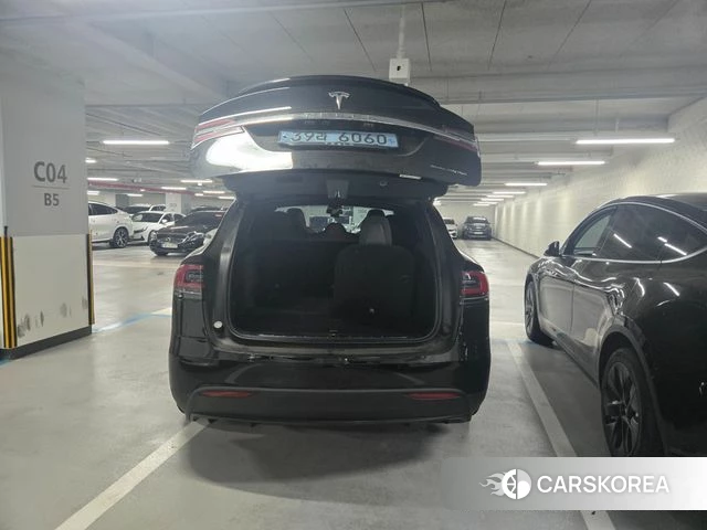 Tesla Model X id 4496481 из Кореи 16
