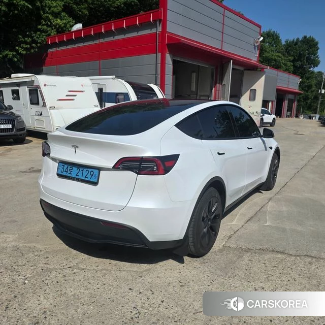 Tesla Model Y id 4360125 из Кореи 13