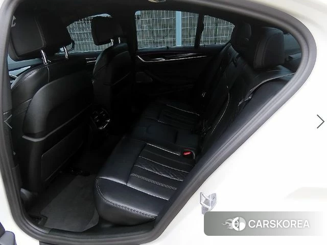 BMW 5 Series (G30) id 4388446 из Кореи 16