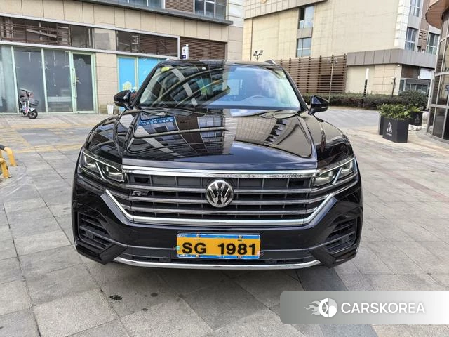 Volkswagen Touareg id 4242450 из Китая 7