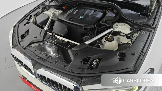 BMW 5 Series (G30) id 4900854 из Кореи 16