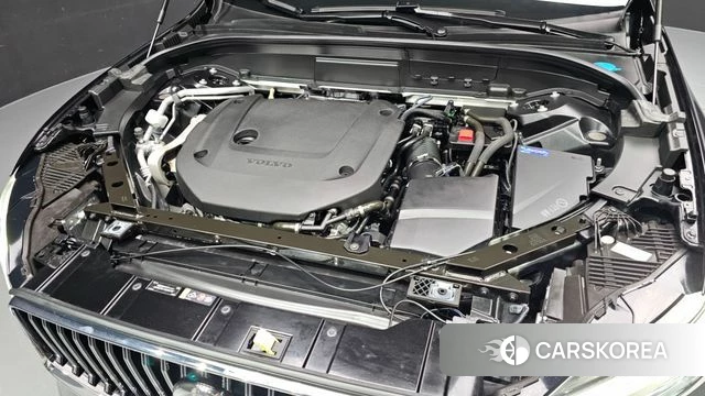 Volvo XC60 second Generation id 4871287 из Кореи 33