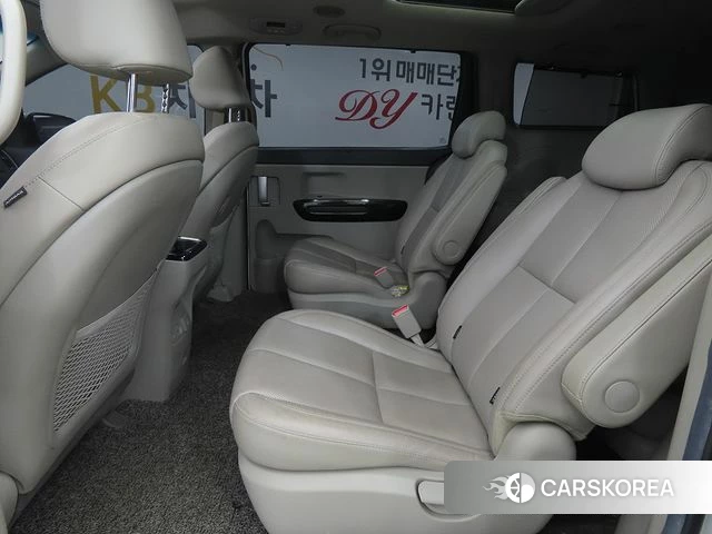 Kia The New Carnival id 4188342 из Кореи 16