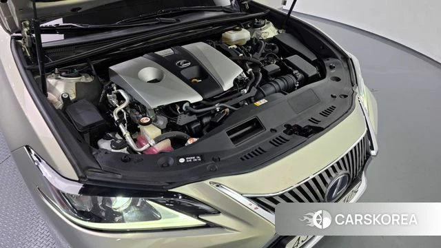 Lexus ES300h 7th generation id 4873345 из Кореи 31