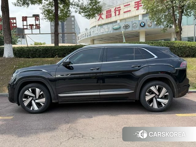 Volkswagen Tourang id 4380654 из Китая 9