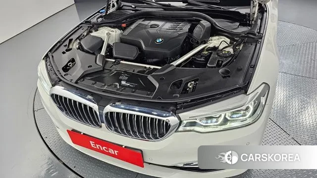 BMW 5 Series (G30) id 3283346 из Кореи 16