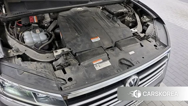 Volkswagen Touareg 3rd generation id 3356530 из Кореи 16