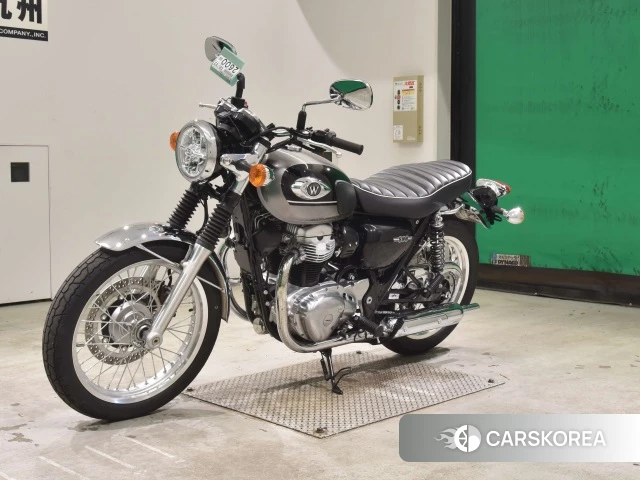 Kawasaki W800 2024 из Японии